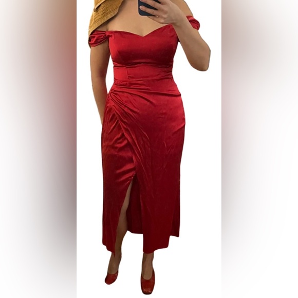 Reformation silk red dress, size US6 - Picture 3 of 3